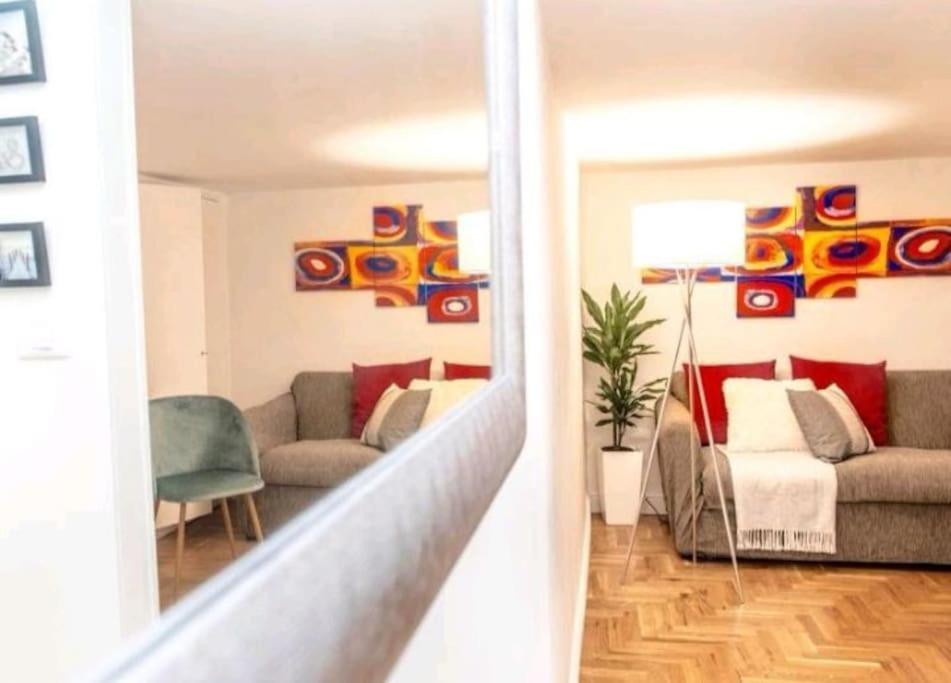 Appartement Campo De'fiori-rome By Foot Charming Aircwif Netflix Rome