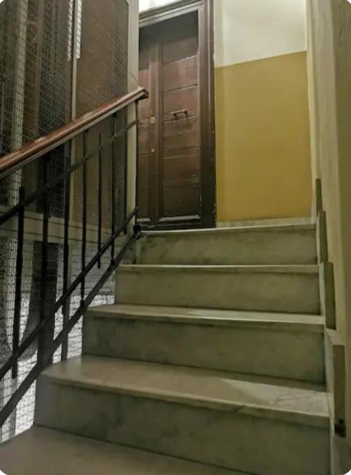 Appartement Campo De'fiori-rome By Foot Charming Aircwif Netflix *