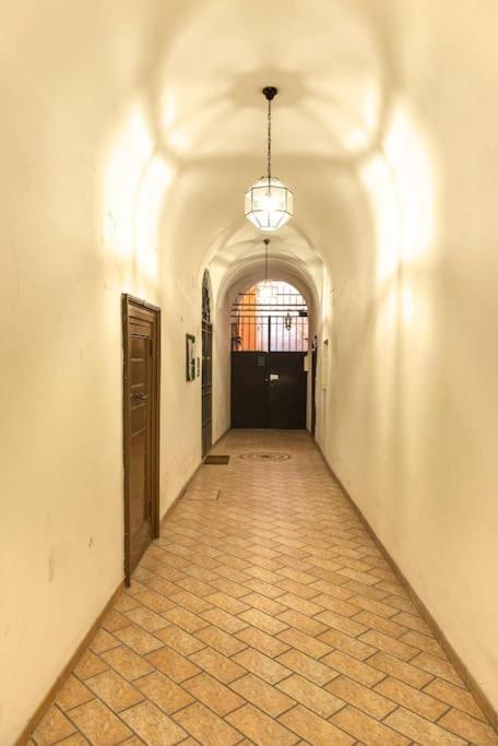 Appartement Campo De'fiori-rome By Foot Charming Aircwif Netflix *