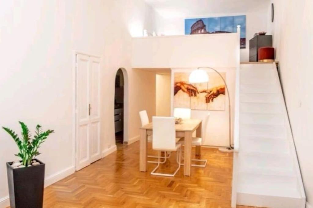 Campo De'fiori-rome By Foot Charming Aircwif Netflix Appartement *